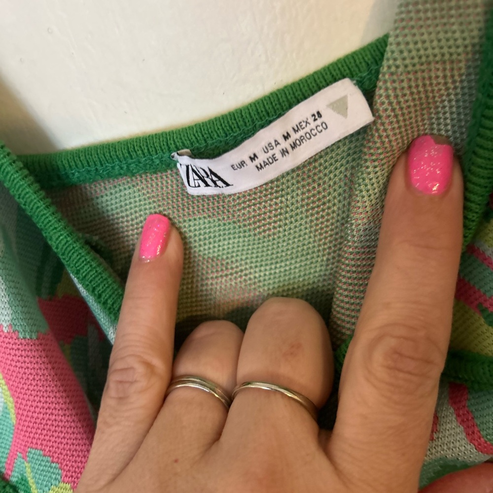 Zara MediumJacquard Green & Pink Knit
Mini Dress - Picture 5 of 10